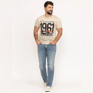 Unisex Corvette Graphic Tee in Coquitlam Size S
